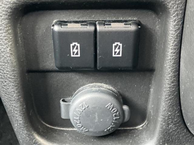 ソリオバンディット バンディットハイブリッドＭＶ　新品タイヤ／保証書／純正　９インチ　ナビ／フリップダウンモニター　社外　９インチ／デュアルカメラブレーキサポート（スズキ）／両側電動スライドドア／シートヒーター／全方位モニター　全周囲カメラ　ドラレコ（46枚目）