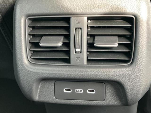 �i�r�A�h�����R�A�d�s�b�A�t���b�v�_�E�����j�^�[�A�f�W�^���C���i�[�~���[�������c��t���\�ł��I�I�v�V�������L�x�Ɏ�葵���Ă���܂��̂ł����S���������I