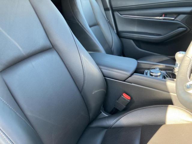 MAZDA3ファストバック X Lパッケージ 保証書/純正 SDナビ/シート フルレザー/ヘッドランプ LED/ETC/フルセグTV/アルミホイール 純正 18インチ/キーレスエントリー/オートエアコン/ワンオーナー/取扱説明書 革シート(35枚目)