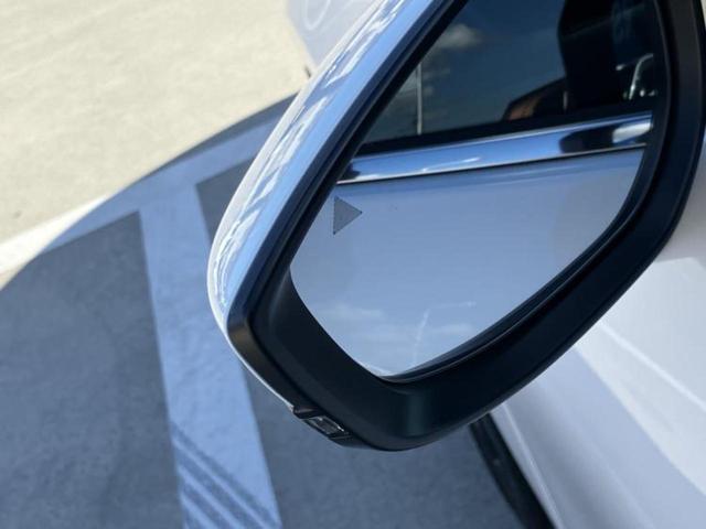 MAZDA3ファストバック X Lパッケージ 保証書/純正 SDナビ/シート フルレザー/ヘッドランプ LED/ETC/フルセグTV/アルミホイール 純正 18インチ/キーレスエントリー/オートエアコン/ワンオーナー/取扱説明書 革シート(42枚目)