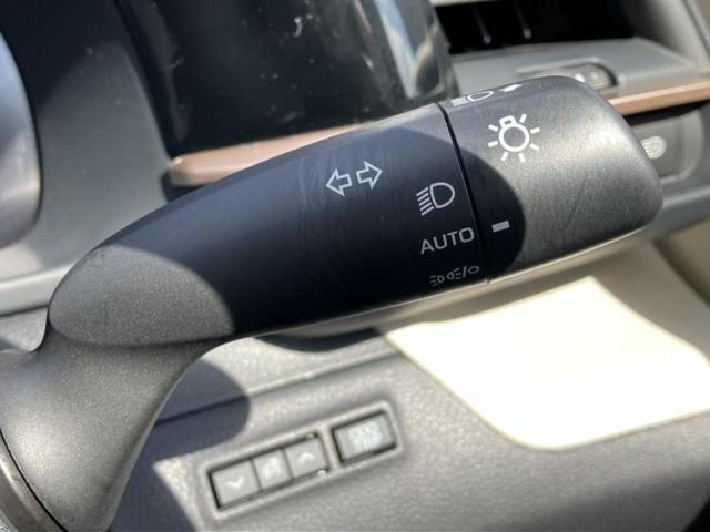 クラウンクロスオーバー ４ＷＤ　Ｇアドバンスドレザーパッケージ　新品タイヤ／保証書／純正　ＳＤナビ／デジタルインナーミラー／衝突安全装置／シートヒーター／全方位モニター／車線逸脱防止支援システム／シート　合皮／ヘッドランプ　ＬＥＤ／ＥＴＣ／ＥＢＤ付ＡＢＳ　４ＷＤ（16枚目）