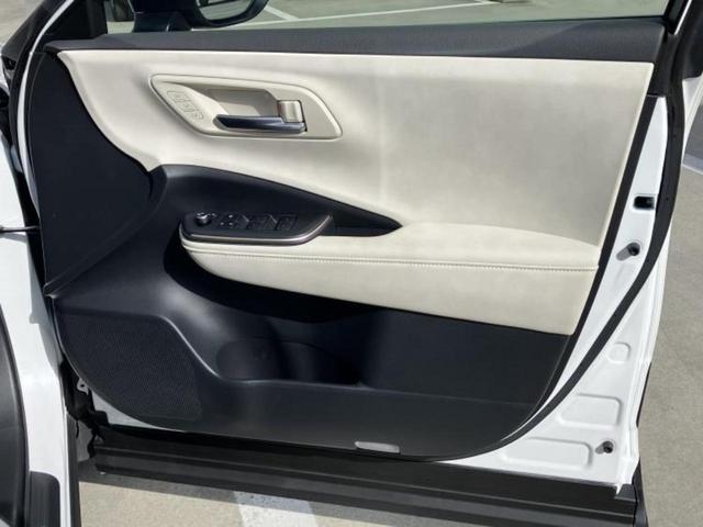 クラウンクロスオーバー ４ＷＤ　Ｇアドバンスドレザーパッケージ　新品タイヤ／保証書／純正　ＳＤナビ／デジタルインナーミラー／衝突安全装置／シートヒーター／全方位モニター／車線逸脱防止支援システム／シート　合皮／ヘッドランプ　ＬＥＤ／ＥＴＣ／ＥＢＤ付ＡＢＳ　４ＷＤ（20枚目）