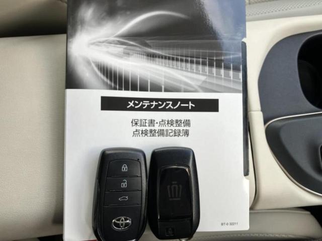 クラウンクロスオーバー ４ＷＤ　Ｇアドバンスドレザーパッケージ　新品タイヤ／保証書／純正　ＳＤナビ／デジタルインナーミラー／衝突安全装置／シートヒーター／全方位モニター／車線逸脱防止支援システム／シート　合皮／ヘッドランプ　ＬＥＤ／ＥＴＣ／ＥＢＤ付ＡＢＳ　４ＷＤ（36枚目）