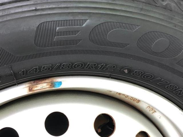 キャリイトラック KC 新品タイヤ/保証書/ドライブレコーダー 社外/エアバッグ 運転席/衝突安全ボディ/マニュアルエアコン/取扱説明書/ユーザー買取車/アクセサリーソケット/ヘッドライトレベライザー/三方開/ラジオ(37枚目)