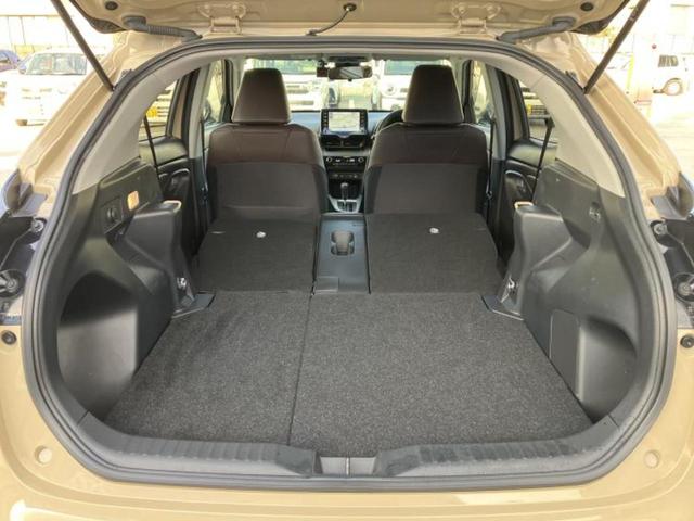 ヤリスクロス ハイブリッドZ 新品タイヤ/保証書/ディスプレイオーディオ+ナビ8インチ/トヨタセーフティセンス/シートヒーター 前席/パノラミックビューモニター/車線逸脱防止支援システム/シート ハーフレザー 衝突被害軽減システム(20枚目)