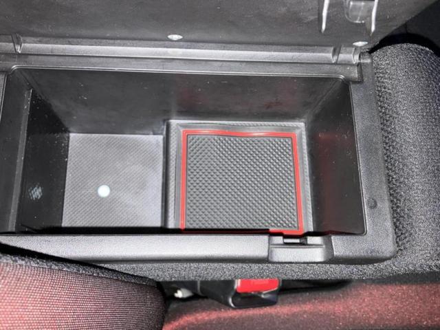 �u���̎Ԃ̎ʐ^�������ƌ������v�u��Ԃ��C�ɂȂ�v�u���̑����͂��Ă���H�v�ǂ�ȏ����ȋ^��ł����C�y�ɂ��₢���킹���������I