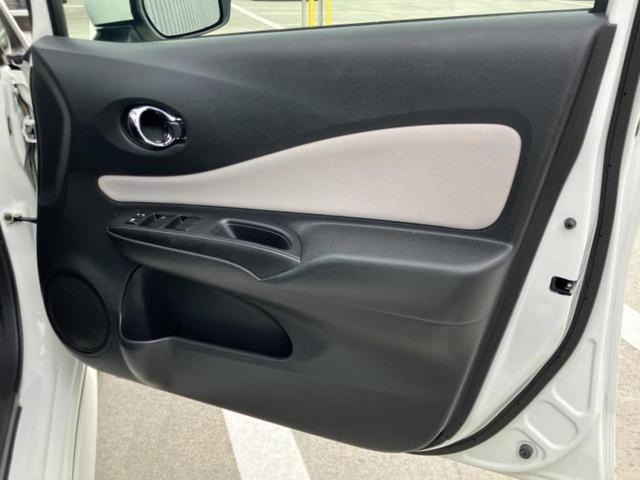 ノート ｅパワーＸ　新品タイヤ／純正エアロ／純正　ＳＤナビ／インテリジェントルームミラー／衝突安全装置／車線逸脱防止支援システム／ヘッドランプ　ＬＥＤ／ＥＴＣ／ＥＢＤ付ＡＢＳ／横滑り防止装置／アイドリングストップ（21枚目）