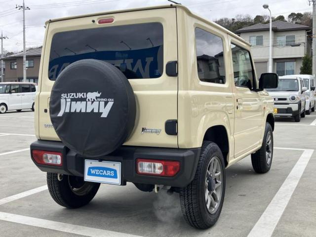 ジムニー ４ＷＤ　ＸＣ　保証書／ディスプレイオーディオ／シートヒーター／車線逸脱防止支援システム／ヘッドランプ　ＬＥＤ／ＥＴＣ／ＡＢＳ／横滑り防止装置／エアバッグ　運転席／エアバッグ　助手席／エアバッグ　サイド　４ＷＤ（3枚目）
