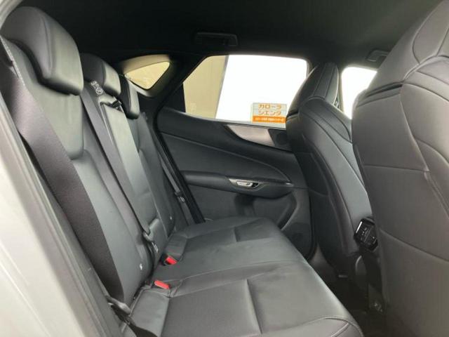 ＮＸ ＮＸ３５０ｈ　Ｆスポーツ　保証書／ディスプレイオーディオ＋ナビ１４インチ／デジタルインナーミラー／プリクラッシュセーフティ／エアーシート　前席／パノラミックビューモニター／車線逸脱防止支援システム／シート　フルレザー　革シート（5枚目）