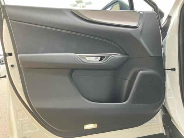 ＮＸ ＮＸ３５０ｈ　Ｆスポーツ　保証書／ディスプレイオーディオ＋ナビ１４インチ／デジタルインナーミラー／プリクラッシュセーフティ／エアーシート　前席／パノラミックビューモニター／車線逸脱防止支援システム／シート　フルレザー　革シート（22枚目）