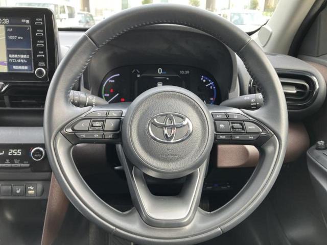 ヤリスクロス ハイブリッドＺ　新品タイヤ／保証書／ディスプレイオーディオ＋ナビ８インチ／トヨタセーフティセンス／シートヒーター　前席／パノラミックビューモニター／車線逸脱防止支援システム／シート　ハーフレザー　衝突被害軽減システム（13枚目）