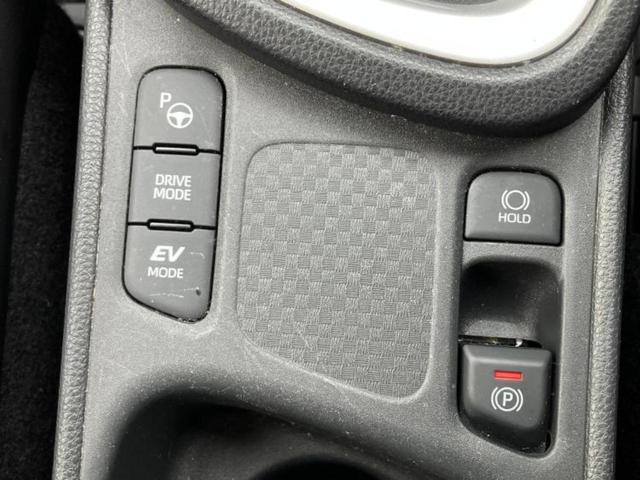 ヤリスクロス ハイブリッドＺ　新品タイヤ／保証書／ディスプレイオーディオ＋ナビ８インチ／トヨタセーフティセンス／シートヒーター　前席／パノラミックビューモニター／車線逸脱防止支援システム／シート　ハーフレザー　衝突被害軽減システム（41枚目）