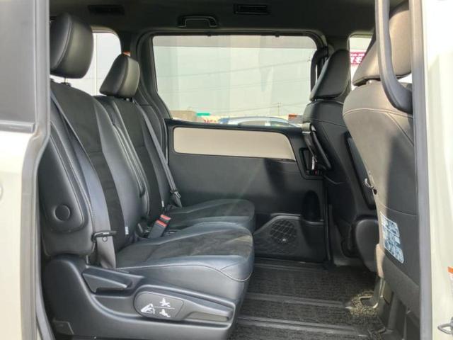 ノア ハイブリッドSiダブルバイビー 新品タイヤ/保証書/純正 10インチ SDナビ/衝突安全装置/両側電動スライドドア/シートヒーター 前席/車線逸脱防止支援システム/シート ハーフレザー/ドライブレコーダー 前後 衝突被害軽減システム(5枚目)