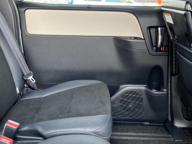 ノア ハイブリッドSiダブルバイビー 新品タイヤ/保証書/純正 10インチ SDナビ/衝突安全装置/両側電動スライドドア/シートヒーター 前席/車線逸脱防止支援システム/シート ハーフレザー/ドライブレコーダー 前後 衝突被害軽減システム(25枚目)