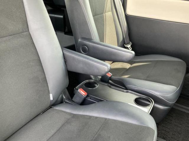 ノア ハイブリッドSiダブルバイビー 新品タイヤ/保証書/純正 10インチ SDナビ/衝突安全装置/両側電動スライドドア/シートヒーター 前席/車線逸脱防止支援システム/シート ハーフレザー/ドライブレコーダー 前後 衝突被害軽減システム(38枚目)