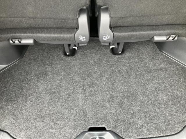 ノア ハイブリッドS-Z 新品タイヤ/保証書/ディスプレイオーディオ+ナビ10インチ/衝突安全装置/両側電動スライドドア/シートヒーター/車線逸脱防止支援システム/シート ハーフレザー/ヘッドランプ LED/ETC(27枚目)