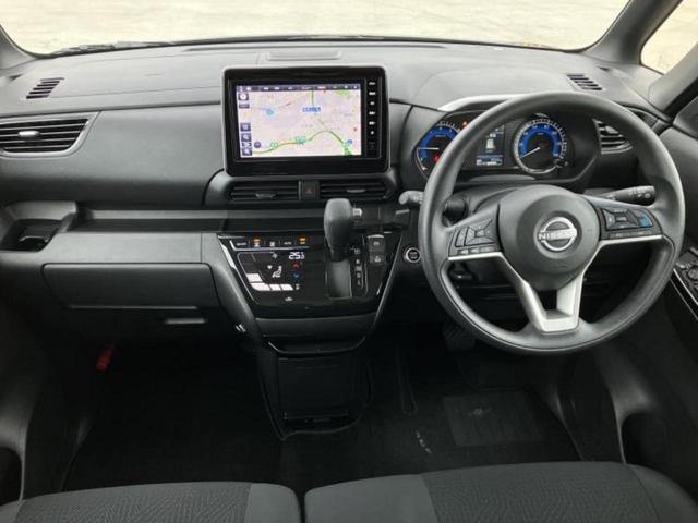 ルークス ハイウェイスターＸプロパイロットエディション　新品タイヤ／保証書／純正　９インチ　メモリーナビ／エマージェンシーブレーキ／ハンズフリー両側電動スライドドア／アラウンドビューモニター／車線逸脱防止支援システム／プロパイロット　衝突被害軽減システム（6枚目）