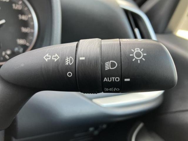 ノア S-G 保証書/ディスプレイオーディオ+ナビ10インチ/衝突安全装置/両側電動スライドドア/車線逸脱防止支援システム/ヘッドランプ LED/ETC/EBD付ABS/横滑り防止装置 衝突被害軽減システム(15枚目)