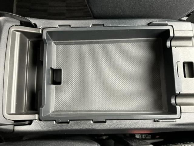 �u���̎Ԃ̎ʐ^�������ƌ������v�u��Ԃ��C�ɂȂ�v�u���̑����͂��Ă���H�v�ǂ�ȏ����ȋ^��ł����C�y�ɂ��₢���킹���������I