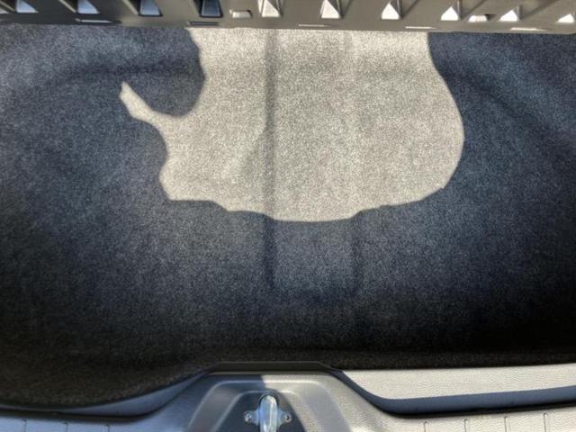 ヴォクシー Ｓ－Ｚ　保証書／ディスプレイオーディオ１０インチ／衝突安全装置／両側電動スライドドア／シートヒーター／車線逸脱防止支援システム／シート　ハーフレザー／ヘッドランプ　ＬＥＤ／ＥＴＣ／ＥＢＤ付ＡＢＳ　バックカメラ（29枚目）