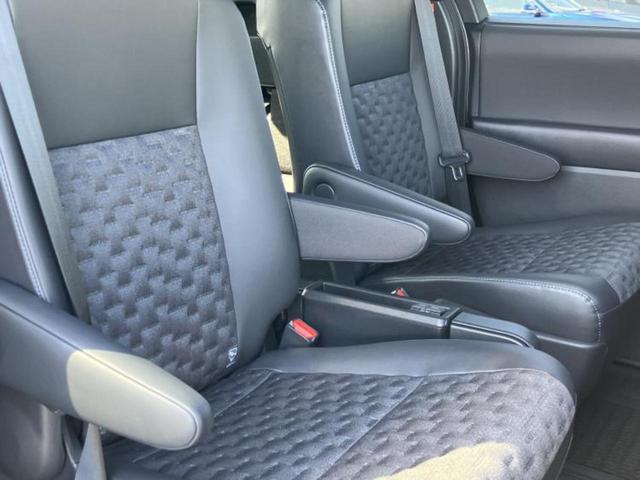 ヴォクシー Ｓ－Ｚ　保証書／ディスプレイオーディオ１０インチ／衝突安全装置／両側電動スライドドア／シートヒーター／車線逸脱防止支援システム／シート　ハーフレザー／ヘッドランプ　ＬＥＤ／ＥＴＣ／ＥＢＤ付ＡＢＳ　バックカメラ（36枚目）