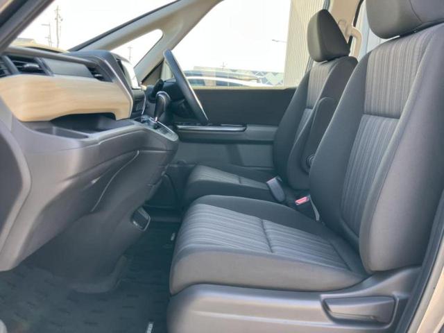 フリード Ｇホンダセンシング　保証書／社外　ＳＤナビ／衝突安全装置／両側電動スライドドア／車線逸脱防止支援システム／ヘッドランプ　ＬＥＤ／ＥＴＣ／ＥＢＤ付ＡＢＳ／横滑り防止装置／アイドリングストップ／フルセグＴＶ　ワンオーナー（7枚目）