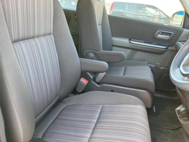 フリード Ｇホンダセンシング　保証書／社外　ＳＤナビ／衝突安全装置／両側電動スライドドア／車線逸脱防止支援システム／ヘッドランプ　ＬＥＤ／ＥＴＣ／ＥＢＤ付ＡＢＳ／横滑り防止装置／アイドリングストップ／フルセグＴＶ　ワンオーナー（34枚目）