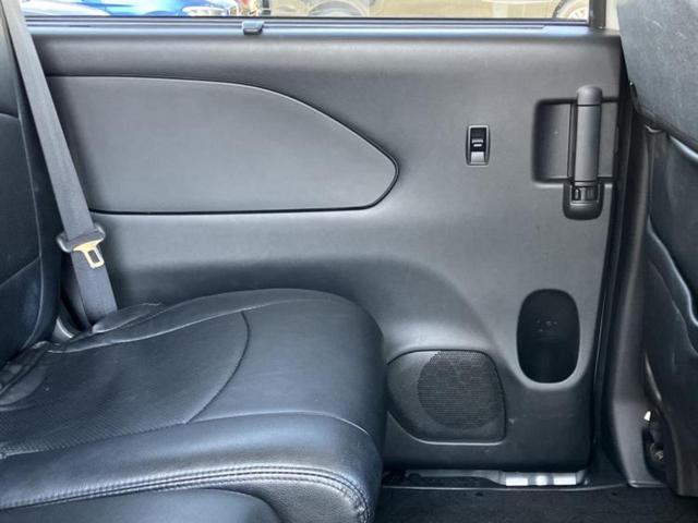 セレナ ハイウェイスターＶセレクション　純正　９インチ　ＳＤナビ／衝突安全装置／両側電動スライドドア／車線逸脱防止支援システム／ヘッドランプ　ＬＥＤ／ＥＴＣ／ＥＢＤ付ＡＢＳ／横滑り防止装置／アイドリングストップ／フルセグＴＶ　レーンアシスト（25枚目）