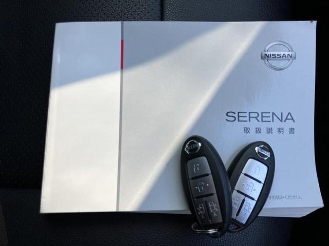 セレナ ハイウェイスターＶセレクション　純正　９インチ　ＳＤナビ／衝突安全装置／両側電動スライドドア／車線逸脱防止支援システム／ヘッドランプ　ＬＥＤ／ＥＴＣ／ＥＢＤ付ＡＢＳ／横滑り防止装置／アイドリングストップ／フルセグＴＶ　レーンアシスト（39枚目）