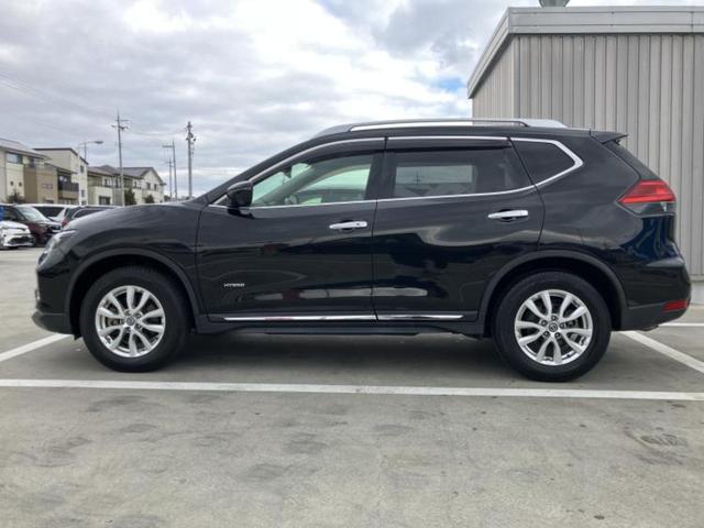 エクストレイル ２０Ｘ　新品タイヤ／保証書／純正　ＳＤナビ／インテリジェントルームミラー／衝突安全装置／車線逸脱防止支援システム／電動バックドア／ヘッドランプ　ＬＥＤ／ＥＴＣ／ＥＢＤ付ＡＢＳ／横滑り防止装置　レーンアシスト（2枚目）