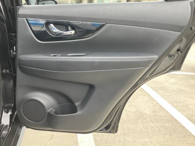 エクストレイル ２０Ｘ　新品タイヤ／保証書／純正　ＳＤナビ／インテリジェントルームミラー／衝突安全装置／車線逸脱防止支援システム／電動バックドア／ヘッドランプ　ＬＥＤ／ＥＴＣ／ＥＢＤ付ＡＢＳ／横滑り防止装置　レーンアシスト（22枚目）