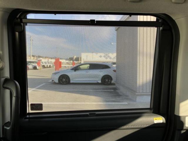 ルーミー カスタムＧ－Ｔ　新品タイヤ／保証書／純正　９インチ　メモリーナビ／トヨタセーフティセンス／両側電動スライドドア／シートヒーター　前席／車線逸脱防止支援システム／ヘッドランプ　ＬＥＤ／ＵＳＢジャック　ターボ（45枚目）