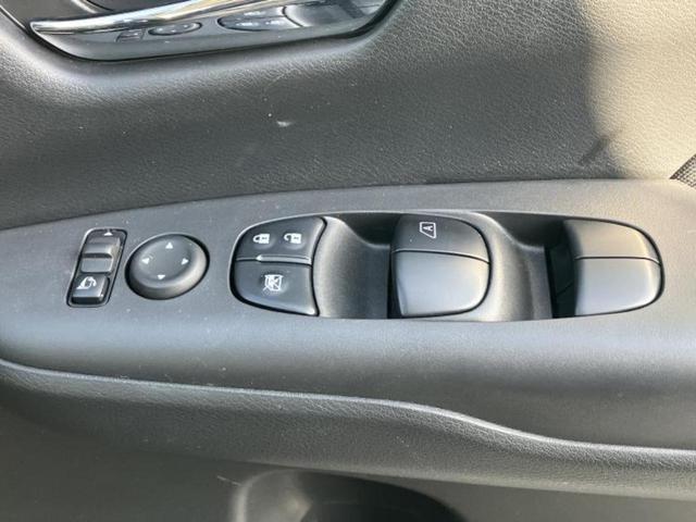 セレナ ｅパワーハイウェイスターＶ　新品タイヤ／保証書／純正　１０インチ　ＳＤナビ／フリップダウンモニター／インテリジェントルームミラー／衝突安全装置／両側電動スライドドア／車線逸脱防止支援システム／ヘッドランプ　ＬＥＤ／ＥＴＣ（33枚目）