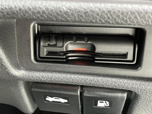 エクストレイル ２０Ｘ　新品タイヤ／保証書／純正　９インチ　ＳＤナビ／インテリジェントルームミラー／ヘッドランプ　ＬＥＤ／ＥＴＣ／ＥＢＤ付ＡＢＳ／横滑り防止装置／アイドリングストップ／フルセグＴＶ／エアバッグ　運転席（18枚目）