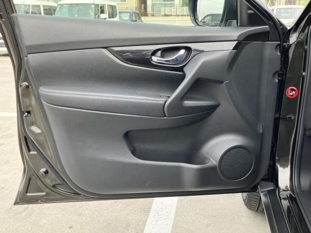 エクストレイル ２０Ｘ　新品タイヤ／保証書／純正　９インチ　ＳＤナビ／インテリジェントルームミラー／ヘッドランプ　ＬＥＤ／ＥＴＣ／ＥＢＤ付ＡＢＳ／横滑り防止装置／アイドリングストップ／フルセグＴＶ／エアバッグ　運転席（23枚目）