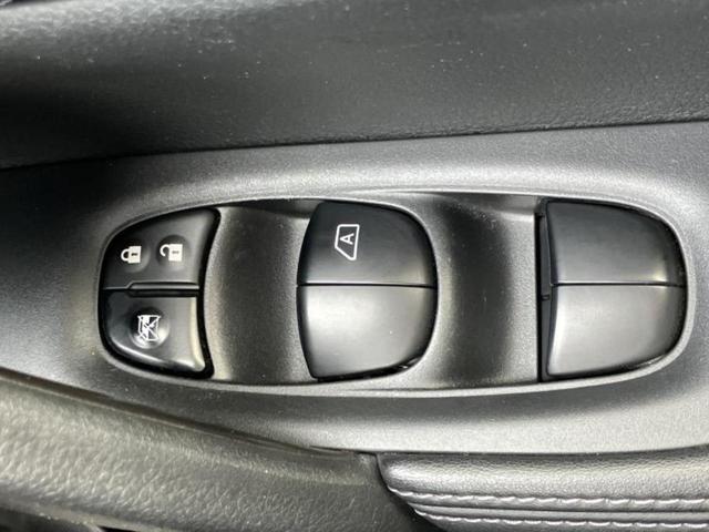 エクストレイル ２０Ｘ　新品タイヤ／保証書／純正　９インチ　ＳＤナビ／インテリジェントルームミラー／ヘッドランプ　ＬＥＤ／ＥＴＣ／ＥＢＤ付ＡＢＳ／横滑り防止装置／アイドリングストップ／フルセグＴＶ／エアバッグ　運転席（28枚目）