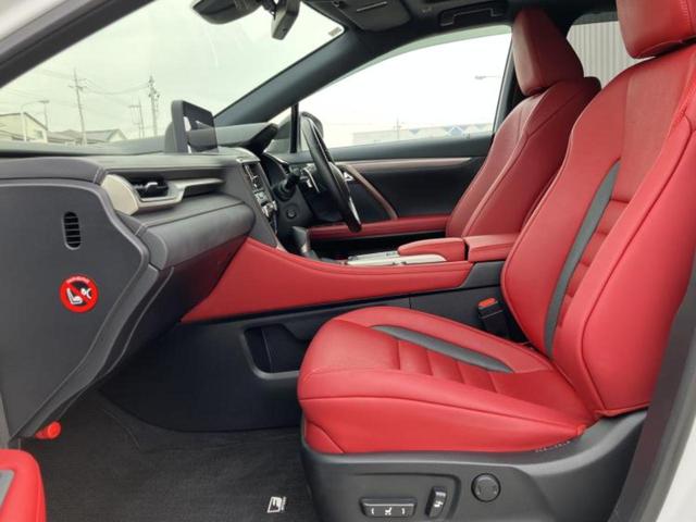 ＲＸ ＲＸ４５０ｈ　Ｆスポーツ　新品タイヤ／サンルーフ／保証書／純正　１２．３インチ　メモリーナビ／プリクラッシュセーフティ／シートヒーター／パノラミックビューモニター／車線逸脱防止支援システム／シート　合皮／電動バックドア　ＥＴＣ（7枚目）