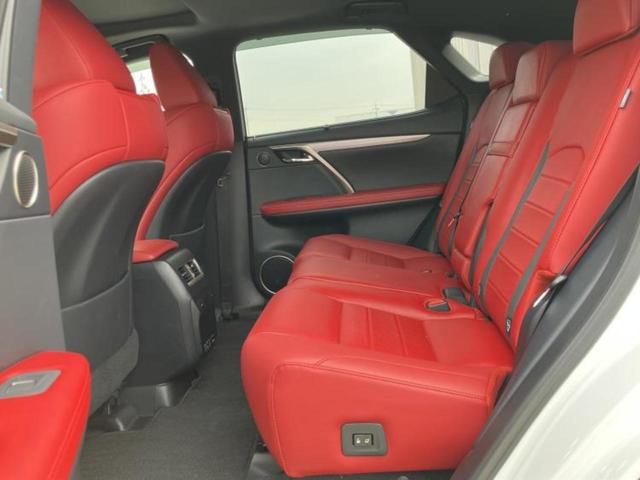 ＲＸ ＲＸ４５０ｈ　Ｆスポーツ　新品タイヤ／サンルーフ／保証書／純正　１２．３インチ　メモリーナビ／プリクラッシュセーフティ／シートヒーター／パノラミックビューモニター／車線逸脱防止支援システム／シート　合皮／電動バックドア　ＥＴＣ（8枚目）