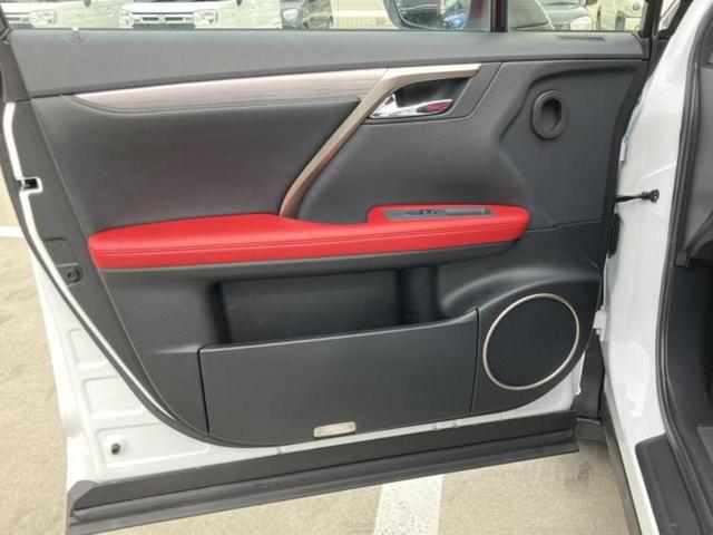 ＲＸ ＲＸ４５０ｈ　Ｆスポーツ　新品タイヤ／サンルーフ／保証書／純正　１２．３インチ　メモリーナビ／プリクラッシュセーフティ／シートヒーター／パノラミックビューモニター／車線逸脱防止支援システム／シート　合皮／電動バックドア　ＥＴＣ（23枚目）