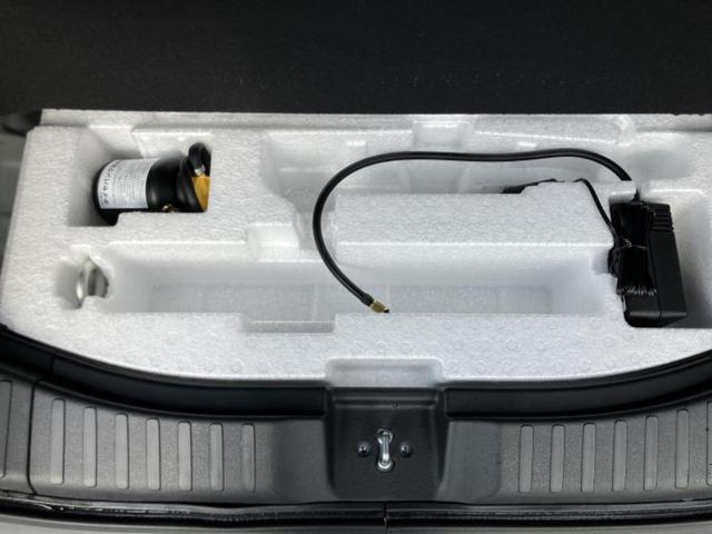 N-BOXカスタム ターボコーディネートスタイル2トーン 新品タイヤ/保証書/純正 8インチ メモリーナビ/ホンダセンシング/両側電動スライドドア/シートヒーター 前席/車線逸脱防止支援システム/ヘッドランプ LED/USBジャック ターボ バックカメラ(27枚目)