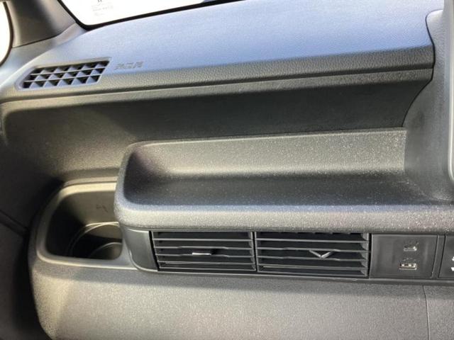 N-BOXカスタム ターボコーディネートスタイル2トーン 新品タイヤ/保証書/純正 8インチ メモリーナビ/ホンダセンシング/両側電動スライドドア/シートヒーター 前席/車線逸脱防止支援システム/ヘッドランプ LED/USBジャック ターボ バックカメラ(43枚目)