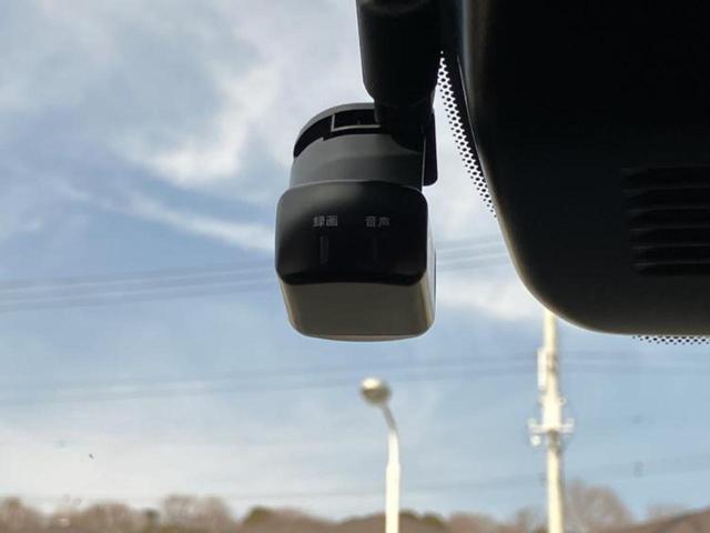 オーラ ４ＷＤ　Ｇ　ＦＯＵＲレザーエディション　ＢＯＳＥ／保証書／純正　９インチ　ＳＤナビ／インテリジェントルームミラー／衝突安全装置／シートヒーター／全方位モニター／車線逸脱防止支援システム／シート　フルレザー／ヘッドランプ　ＬＥＤ／ＥＴＣ（43枚目）