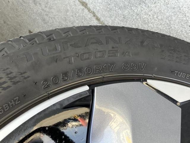 オーラ ４ＷＤ　Ｇ　ＦＯＵＲレザーエディション　ＢＯＳＥ／保証書／純正　９インチ　ＳＤナビ／インテリジェントルームミラー／衝突安全装置／シートヒーター／全方位モニター／車線逸脱防止支援システム／シート　フルレザー／ヘッドランプ　ＬＥＤ／ＥＴＣ（54枚目）