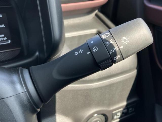 スペーシアカスタム ハイブリッドＸＳ　保証書／純正　９インチ　メモリーナビ／セーフティサポート（スズキ）／両側電動スライドドア／シートヒーター　前席／全方位モニター／車線逸脱防止支援システム／届出済未使用車／ヘッドランプ　ＬＥＤ（15枚目）