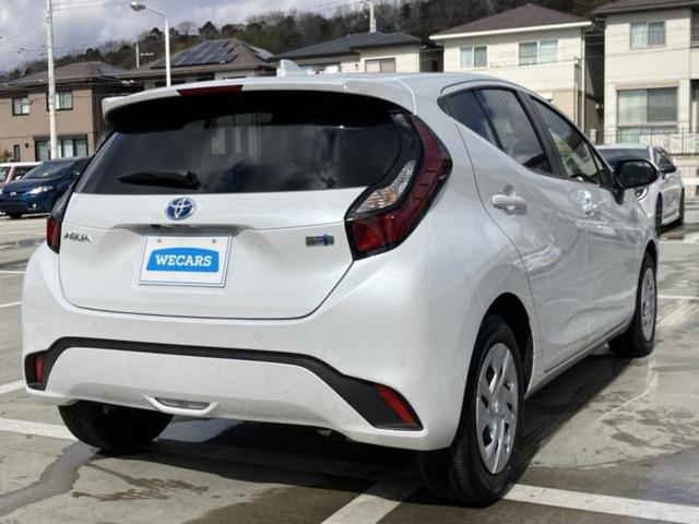 アクア Ｘ　新品タイヤ／保証書／ディスプレイオーディオ／衝突安全装置／車線逸脱防止支援システム／ヘッドランプ　ＬＥＤ／ＥＢＤ付ＡＢＳ／横滑り防止装置／アイドリングストップ／クルーズコントロール　ＬＥＤヘッドランプ（3枚目）