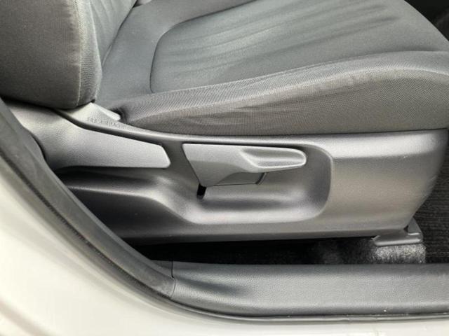 アクア Ｘ　新品タイヤ／保証書／ディスプレイオーディオ／衝突安全装置／車線逸脱防止支援システム／ヘッドランプ　ＬＥＤ／ＥＢＤ付ＡＢＳ／横滑り防止装置／アイドリングストップ／クルーズコントロール　ＬＥＤヘッドランプ（45枚目）