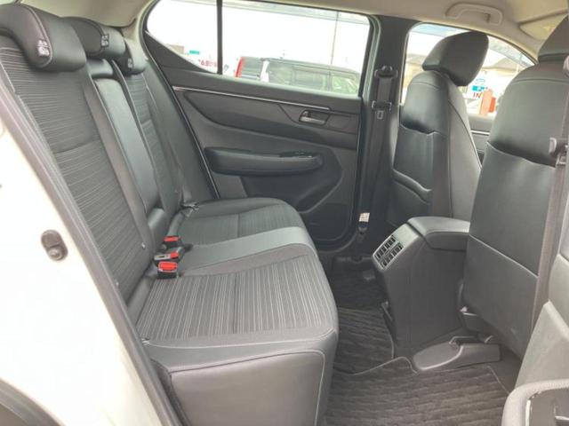 ＷＲ－Ｖ Ｚ　保証書／純正　９インチ　ＳＤナビ／車線逸脱防止支援システム／シート　ハーフレザー／ヘッドランプ　ＬＥＤ／ＥＴＣ／ＥＢＤ付ＡＢＳ／横滑り防止装置／クルーズコントロール／フルセグＴＶ／ルーフレール（5枚目）