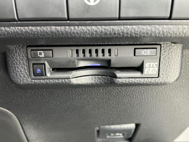 カローラツーリング ハイブリッドダブルバイビー　モデリスタエアロ／保証書／ディスプレイオーディオ＋ナビ９インチ／トヨタセーフティセンス／シートヒーター　前席／車線逸脱防止支援システム／シート　合皮／ヘッドランプ　ＬＥＤ／ＵＳＢジャック　フルエアロ（18枚目）