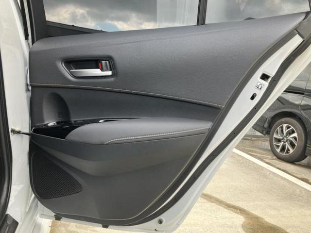 カローラツーリング ハイブリッドダブルバイビー　モデリスタエアロ／保証書／ディスプレイオーディオ＋ナビ９インチ／トヨタセーフティセンス／シートヒーター　前席／車線逸脱防止支援システム／シート　合皮／ヘッドランプ　ＬＥＤ／ＵＳＢジャック　フルエアロ（24枚目）