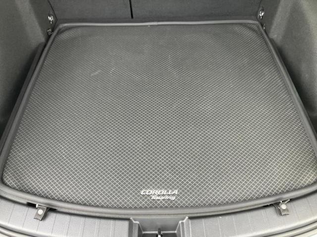 カローラツーリング ハイブリッドダブルバイビー　モデリスタエアロ／保証書／ディスプレイオーディオ＋ナビ９インチ／トヨタセーフティセンス／シートヒーター　前席／車線逸脱防止支援システム／シート　合皮／ヘッドランプ　ＬＥＤ／ＵＳＢジャック　フルエアロ（25枚目）